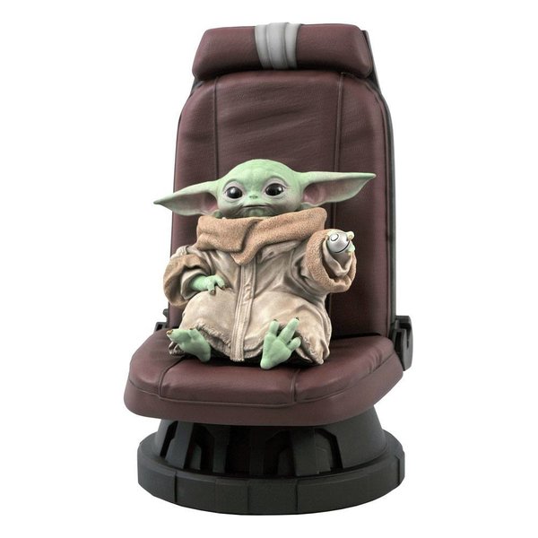 Star Wars The Mandalorian Premier Collection Statue 1/2 The Child in Chair 30 cm