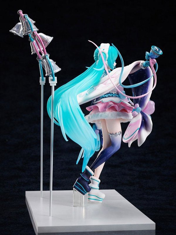 Vocaloid PVC Statue 1/7 Miku Hatsune Magical Mirai 2020 Winter Festival Ver. 23 cm