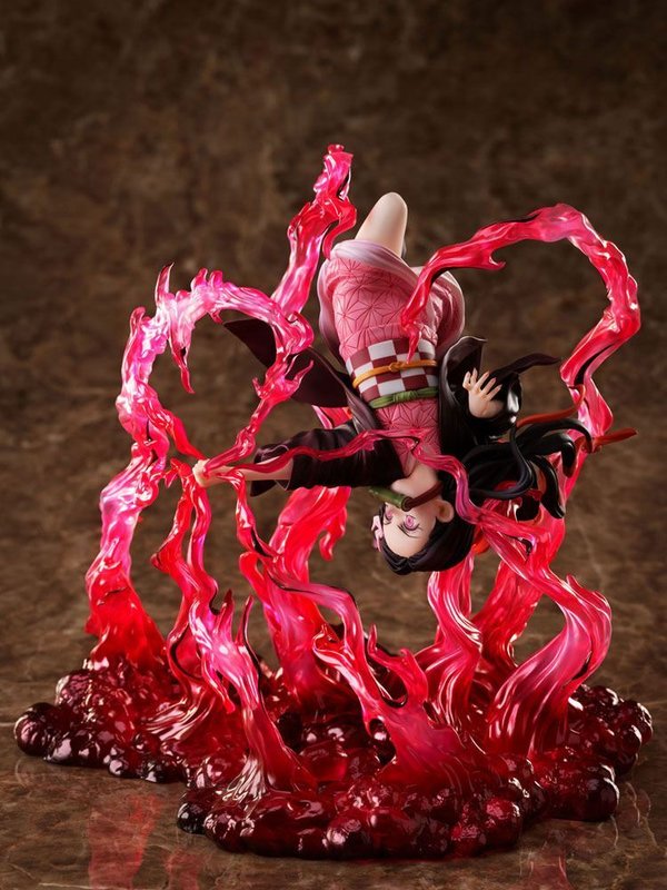 Demon Slayer Kimetsu no Yaiba Statue 18 Nezuko Kamado Exploding Blood 20 cm