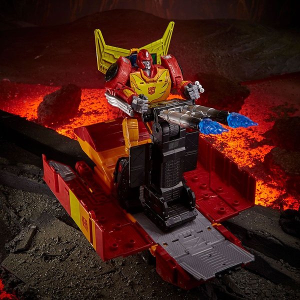 Transformers Generations War for Cybertron Kingdom Commander Class Actionfigur 2021 Rodimus Prime