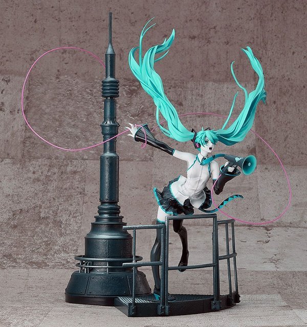 Character Vocal Series 01 PVC Figur 1/8 Miku Hatsune Love is War Refined Ver. 28 cm