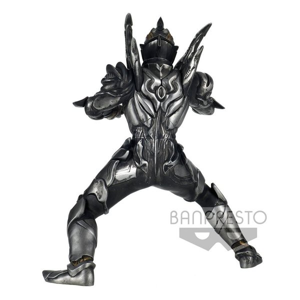 Ultraman Trigger Hero's Brave PVC Statue Trigger Dark Ver. A 15 cm